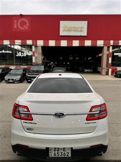 Ford Taurus
